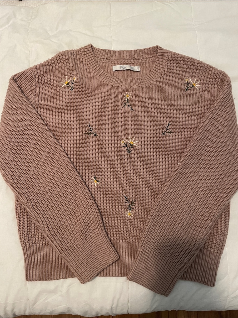 Simons Mauve Knit Crewneck Sweater with Yellow Floral Embroidery
